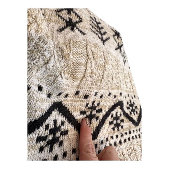 USA Made VTG 90s New Yorker Mens XL Crewneck Cable Knit FLAW Upcycle mittens - Picture 8 of 9